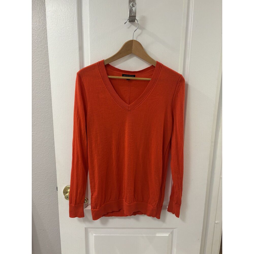 Banana Republic 100% Extra Fine Merino Wool Sweater Base Layer Quiet Luxury M